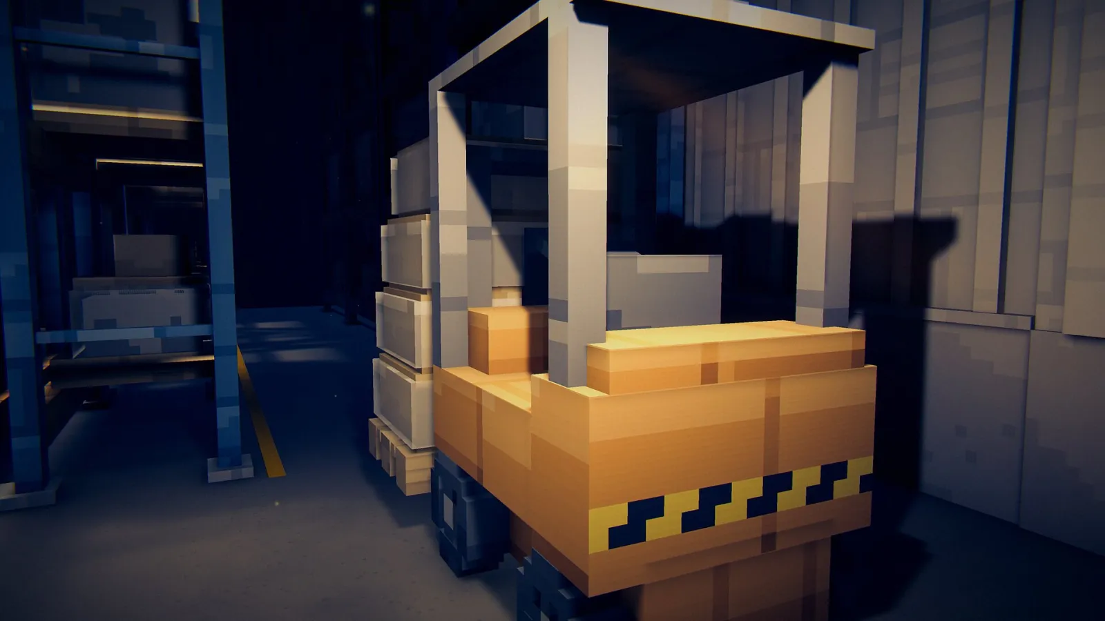 Le chariot élévateur entre des rayonnages à palettes, dans le jeu